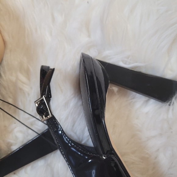 Marc Fisher Black Women's Slingback Heels - Picture 5 of 9